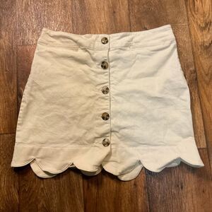 Mi Ami Skirt Size Medium Scallop Hem Button Front Cream Francescas
